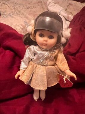 NWOT Vogue  Ginny doll and NIB vintage outfit